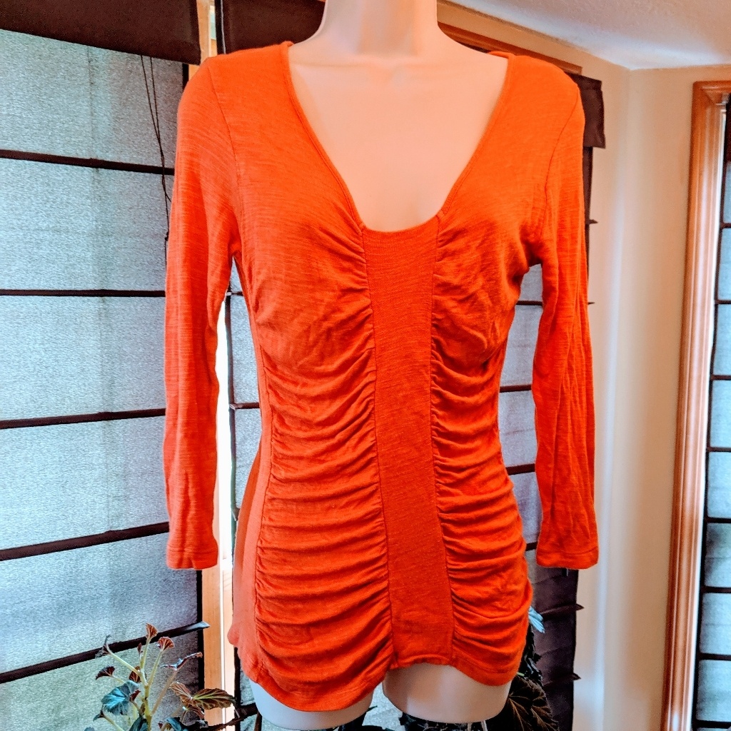 Willi Smith Brand Orange Sweater Size Medium